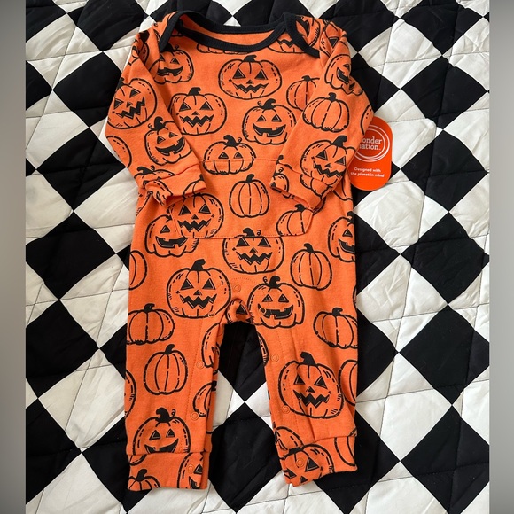 Pumpkin one piece - Picture 1 of 1